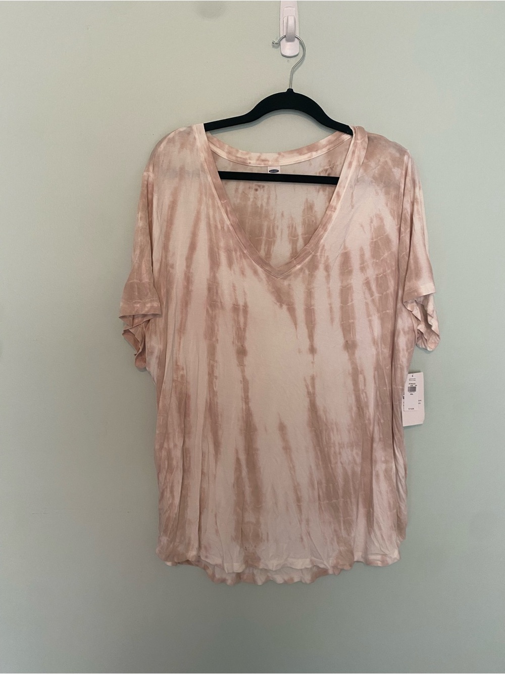 Old Navy Women's V-Neck Tie-Dye Tee - Blush